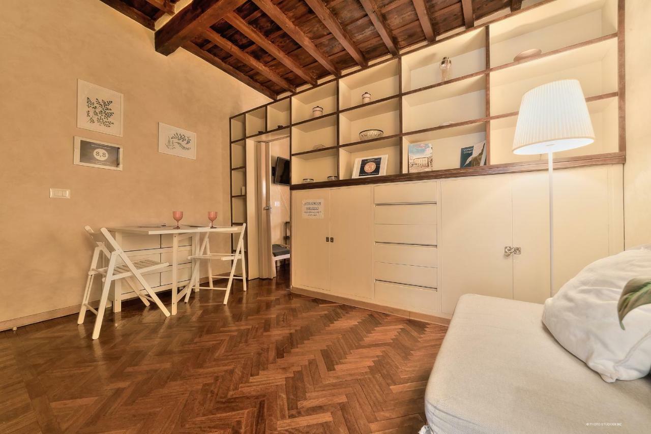 Wine Trebbiano Apartment